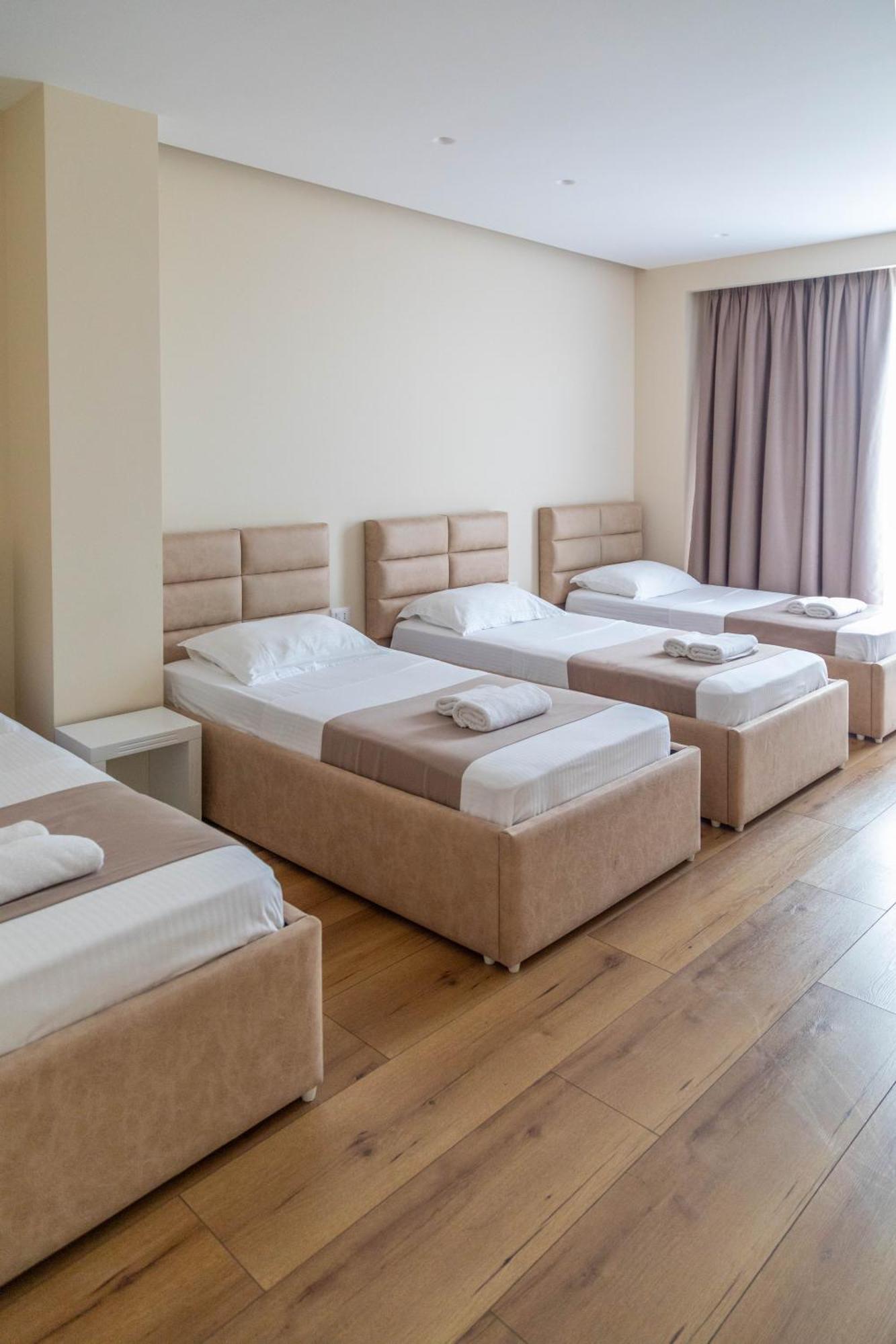 Te Aldo Hotel Kuraten 外观 照片